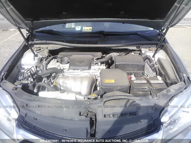 4T4BF1FK0FR456475 - 2015 TOYOTA CAMRY LE/XLE/SE/XSE 银色 照片 10