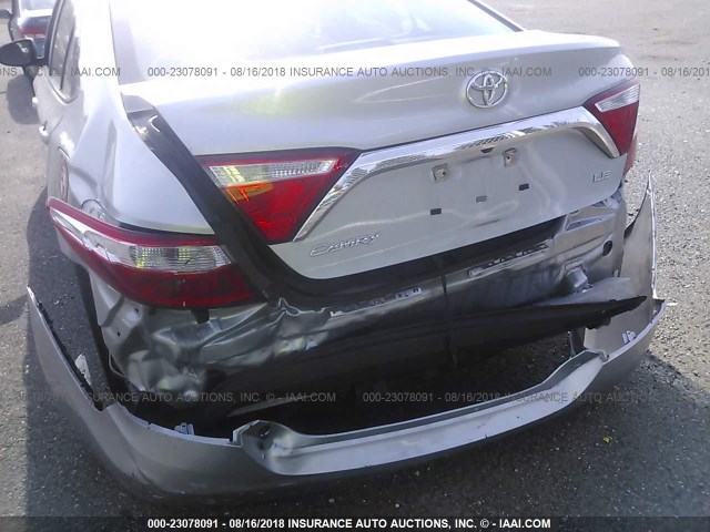 4T4BF1FK0FR456475 - 2015 TOYOTA CAMRY LE/XLE/SE/XSE SILVER photo 6