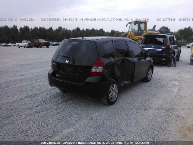 JHMGD38418S005380 - 2008 HONDA FIT BLACK photo 4