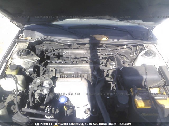 JT2BG22KXW0188056 - 1998 TOYOTA CAMRY CE/LE/XLE WHITE photo 10