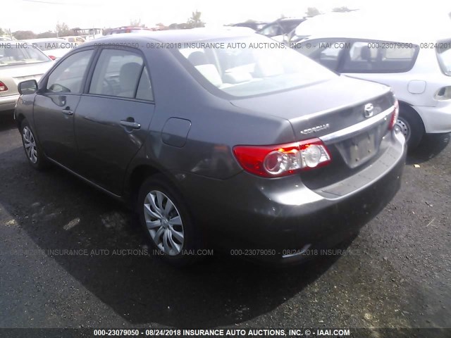 5YFBU4EE4CP056431 - 2012 TOYOTA COROLLA S/LE GRAY photo 3