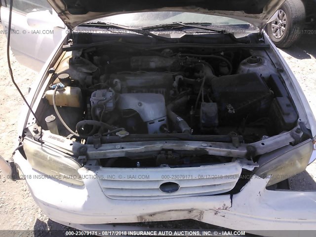 JT2BG22K3X0275914 - 1999 TOYOTA CAMRY LE/XLE 白色 照片 10