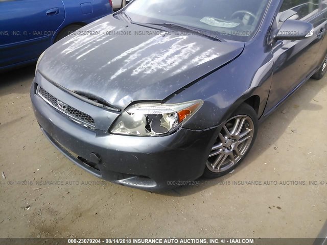 JTKDE177260085002 - 2006 TOYOTA SCION TC ნაცრისფერი ფოტო 6