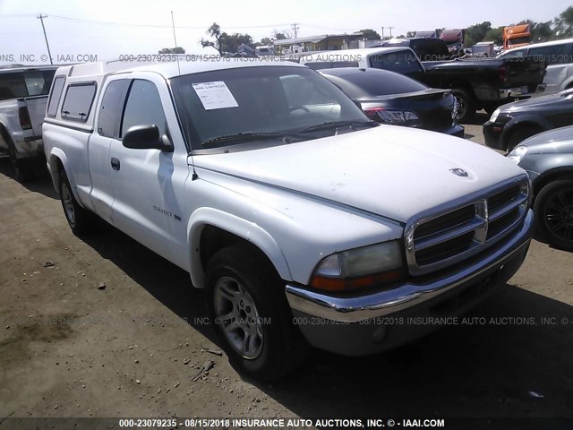 1B7GL42X22S557555 - 2002 DODGE DAKOTA SLT WHITE photo 1