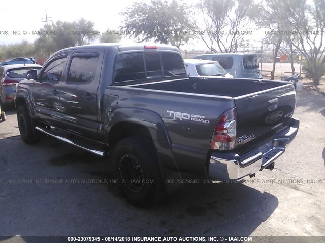 3TMJU4GN5DM148634 - 2013 TOYOTA TACOMA DOUBLE CAB PRERUNNER GRAY photo 3