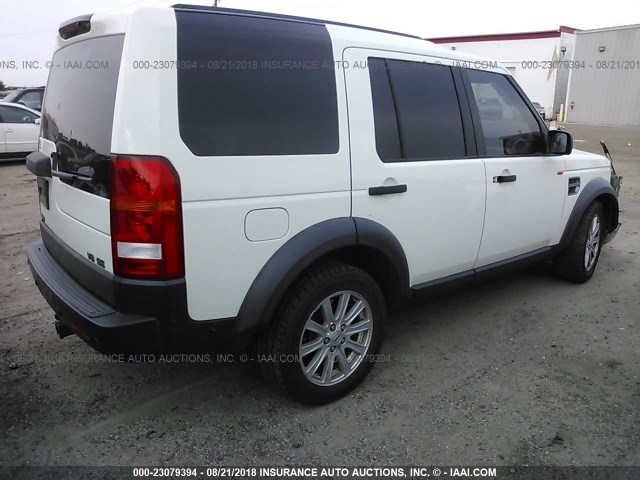 SALAE25498A459040 - 2008 LAND ROVER LR3 SE WHITE photo 4