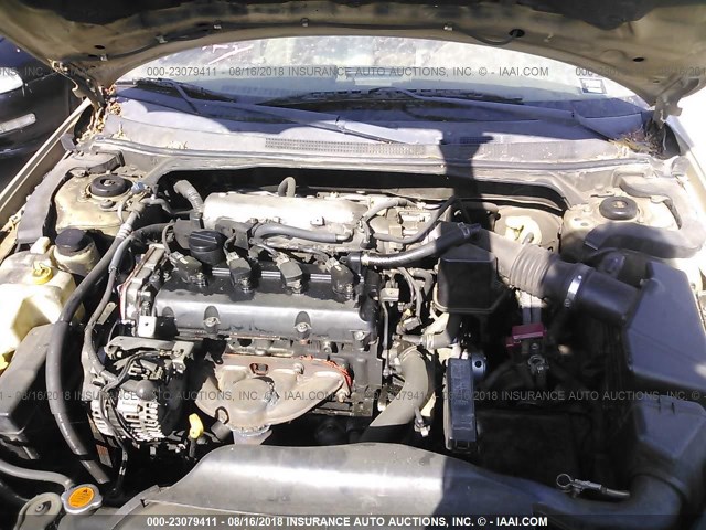 1N4AL11D72C252242 - 2002 NISSAN ALTIMA S/SL GOLD photo 10