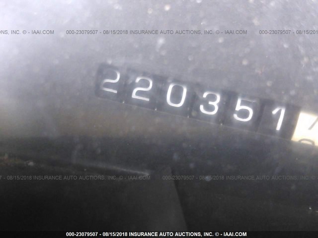 1GCEC14W2TZ189736 - 1996 CHEVROLET GMT-400 C1500 WHITE photo 7