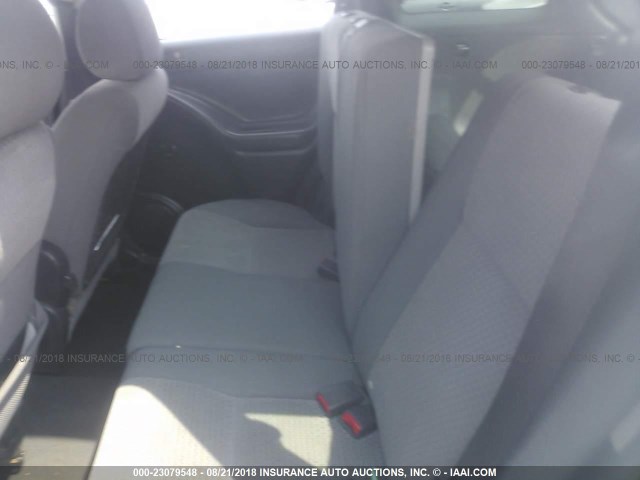 2T1KR32E45C354738 - 2005 TOYOTA COROLLA MATRIX XR SILVER photo 8