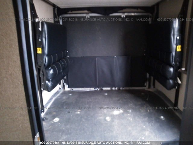 4X4TCTA25HY208792 - 2017 FOREST RIVER CHEROKEE TOY HAULER  Unknown photo 8