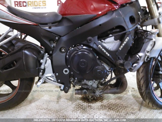 JS1GN7DAX72100613 - 2007 SUZUKI GSX-R600 RED photo 10