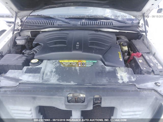 5LMEU68H34ZJ22871 - 2004 LINCOLN AVIATOR WHITE photo 10