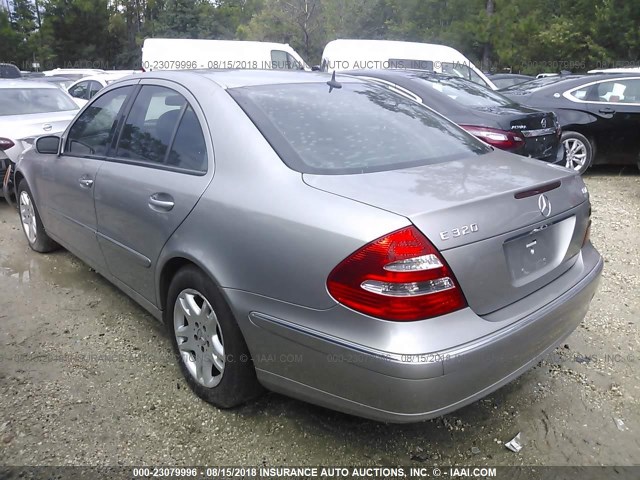 WDBUF26J66A873491 - 2006 MERCEDES-BENZ E 320 CDI SILVER photo 3