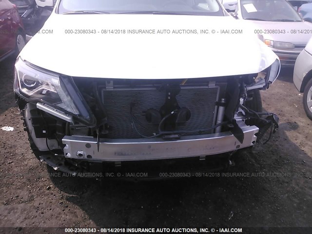 5N1DR2MM9JC624472 - 2018 NISSAN PATHFINDER S/SV/SL/PLATINUM WHITE photo 6