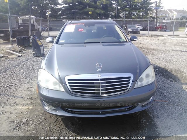 WDDNG76X07A089853 - 2007 MERCEDES-BENZ S 600 GRAY photo 6