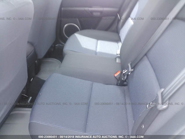 JM1BK343561508220 - 2006 MAZDA 3 HATCHBACK WHITE photo 8