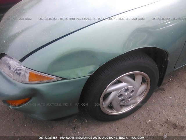 1G1JF5242X7216944 - 1999 CHEVROLET CAVALIER LS GREEN photo 6