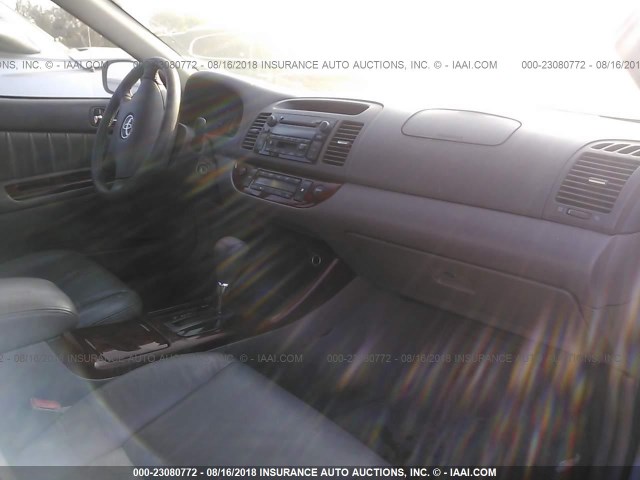 4T1BF30K42U532353 - 2002 TOYOTA CAMRY LE/XLE/SE Boz foto 5