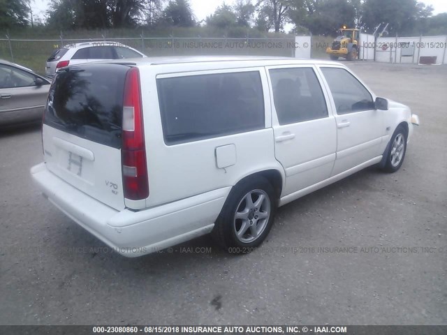 YV1LW56D5X2571544 - 1999 VOLVO V70 GLT WHITE photo 4