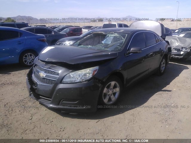1G11C5SA4DF251694 - 2013 CHEVROLET MALIBU 1LT ნაცრისფერი ფოტო 2