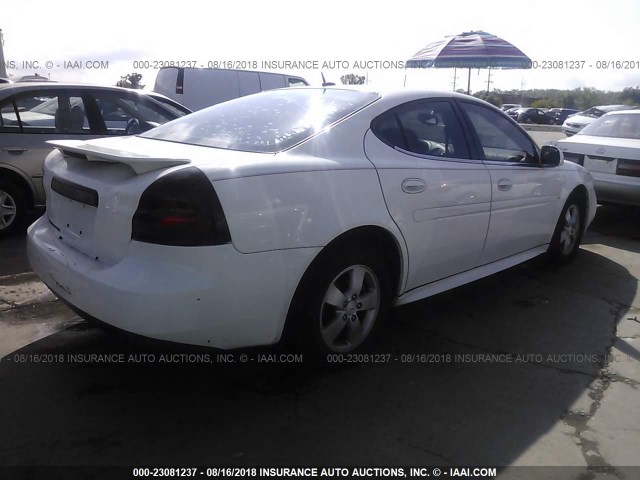 2G2WP552771132673 - 2007 PONTIAC GRAND PRIX WHITE photo 4