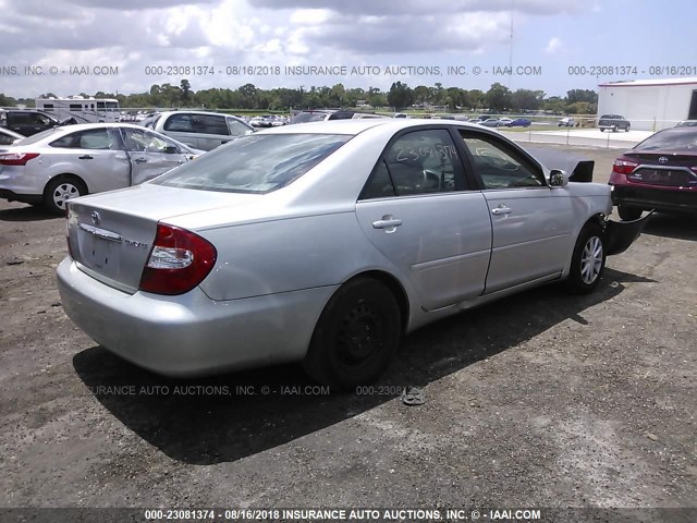 4T1BE32K04U791585 - 2004 TOYOTA CAMRY LE/XLE/SE 奶油色 照片 4