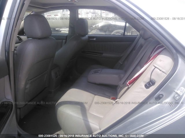 4T1BF30K45U594520 - 2005 TOYOTA CAMRY LE/XLE/SE GRAY photo 8