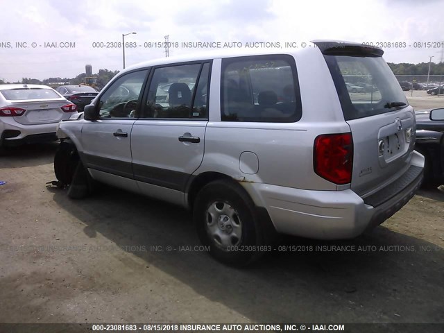 2HKYF18125H519243 - 2005 HONDA PILOT LX SILVER photo 3