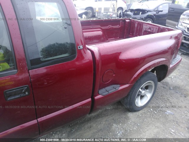 1GCCS1947W8206672 - 1998 CHEVROLET S TRUCK S10 RED photo 8