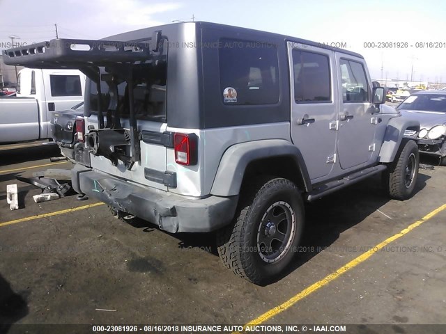 1J4GA39139L710914 - 2009 JEEP WRANGLER UNLIMITE X SILVER photo 4