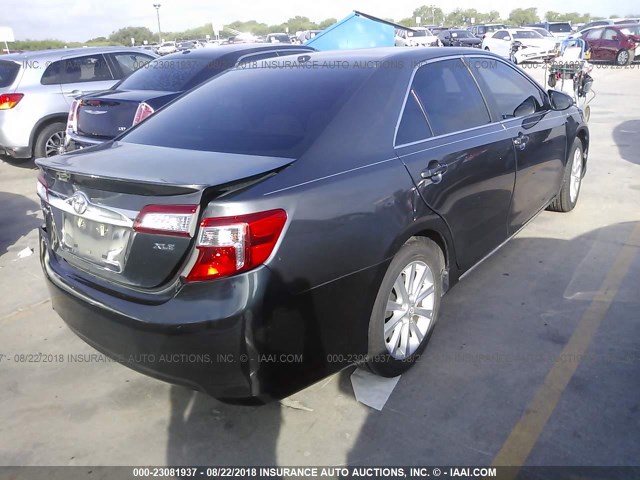 4T1BK1FK8CU015906 - 2012 TOYOTA CAMRY SE/XLE GRAY photo 4