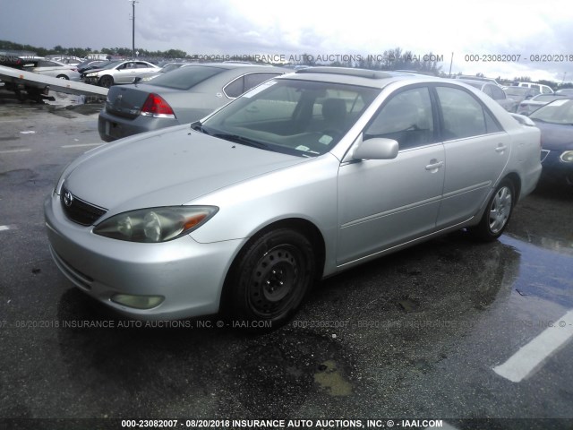 4T1BE32K03U198307 - 2003 TOYOTA CAMRY LE/XLE/SE Gümüş foto 2