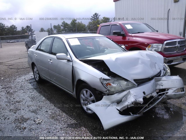 JTDBF30K420047349 - 2002 TOYOTA CAMRY LE/XLE/SE Gümüş foto 1