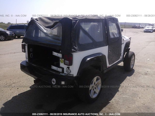 1C4AJWAG7FL546172 - 2015 JEEP WRANGLER SPORT WHITE photo 4