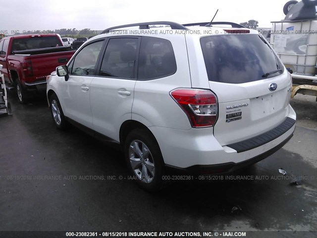 JF2SJADC3FH539840 - 2015 SUBARU FORESTER 2.5I PREMIUM WHITE photo 3