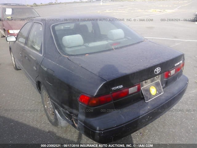 4T1BG22K4XU402052 - 1999 TOYOTA CAMRY CE/LE/XLE 黑色 照片 3