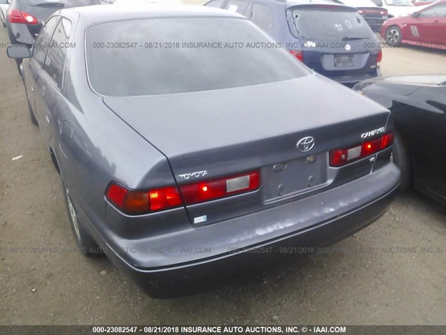 JT2BF28K0W0093192 - 1998 TOYOTA CAMRY LE/XLE GRAY photo 6