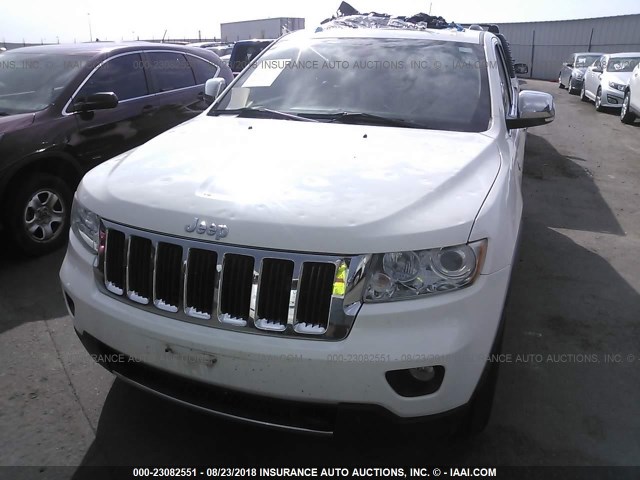1J4RR5GT6BC526218 - 2011 JEEP GRAND CHEROKEE LIMITED WHITE photo 6