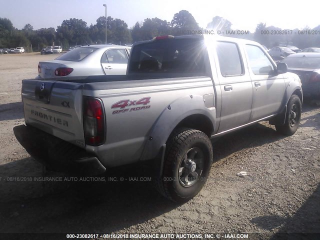 1N6ED27YX3C432970 - 2003 NISSAN FRONTIER CREW CAB XE/CREW CAB SE SILVER photo 4