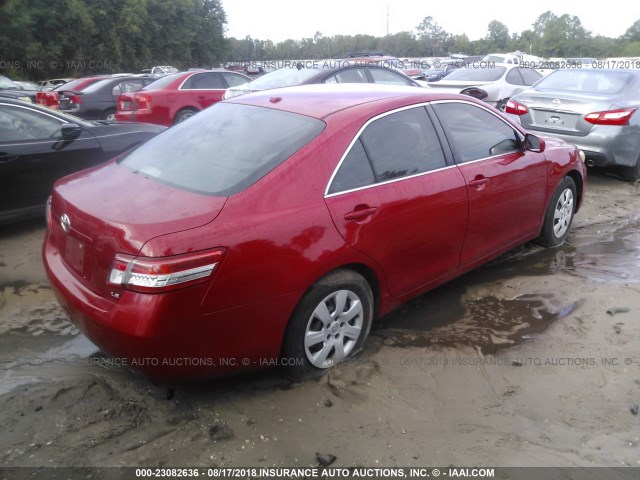 4T1BF3EK5AU048523 - 2010 TOYOTA CAMRY SE/LE/XLE RED photo 4