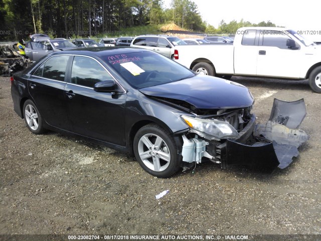 4T1BF1FK3CU094437 - 2012 TOYOTA CAMRY SE/LE/XLE GRAY photo 1