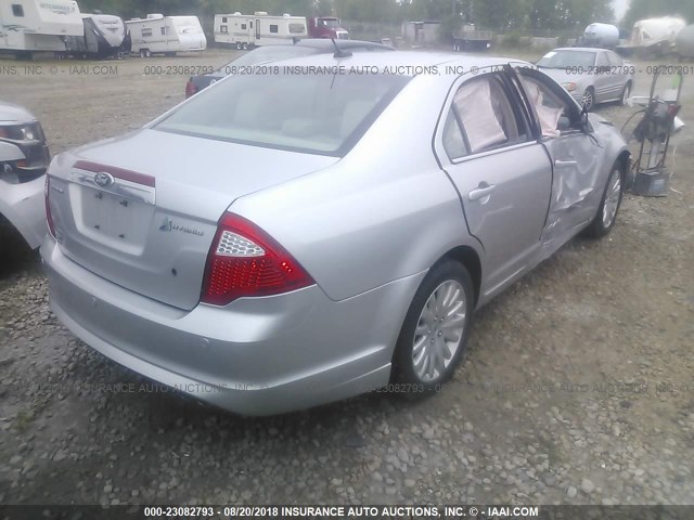 3FADP0L34BR123781 - 2011 FORD FUSION HYBRID SILVER photo 4