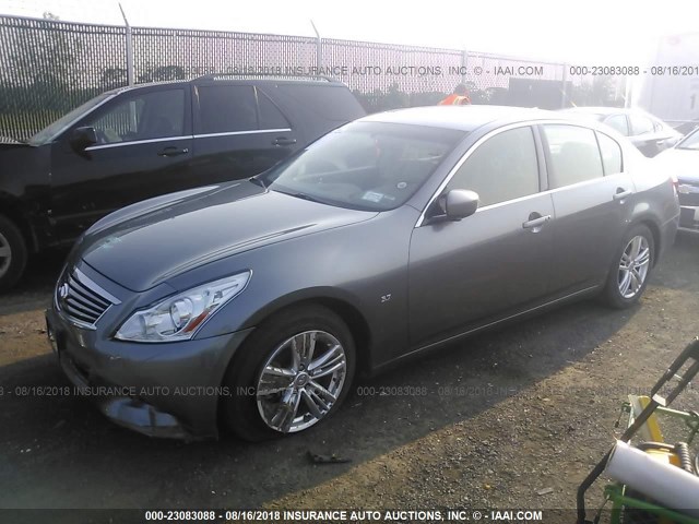 JN1CV6AP3FM501501 - 2015 INFINITI Q40 GRAY photo 2