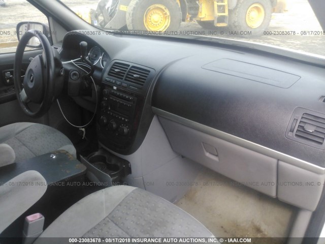 1GNDV23W67D216556 - 2007 CHEVROLET UPLANDER LS WHITE photo 5