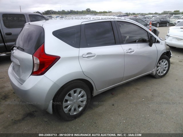 3N1CE2CP4FL389582 - 2015 NISSAN VERSA NOTE S/S PLUS/SV/SL/SR GRAY photo 4