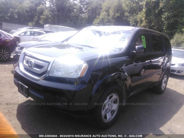 5FNYF4H29AB033709 - 2010 HONDA PILOT LX BLACK photo 2