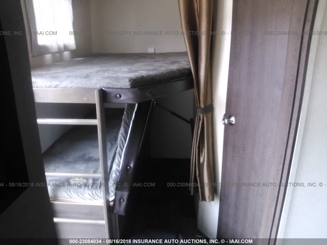 4X4TWDC22JA263726 - 2018 FOREST RIVER WILDWOOD  棕色 照片 8