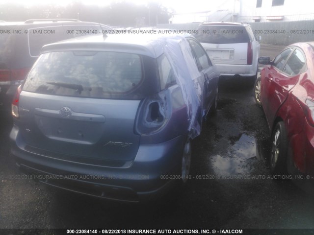 2T1KR32E43C113615 - 2003 TOYOTA COROLLA MATRIX XR BLUE photo 4