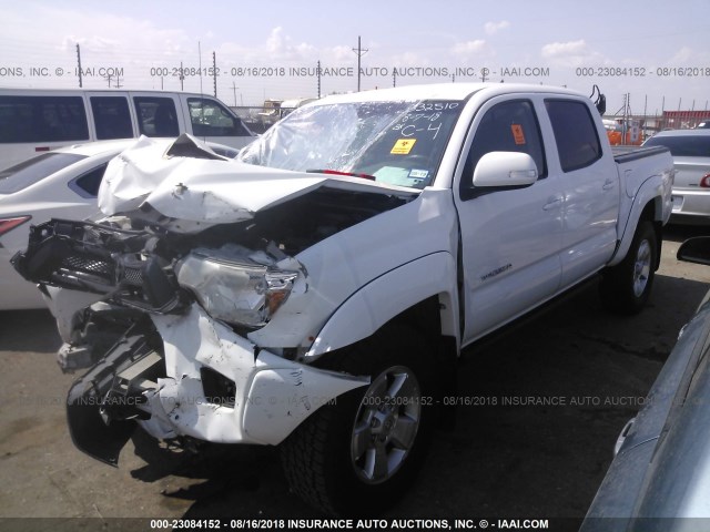 5TFLU4EN0CX043357 - 2012 TOYOTA TACOMA DOUBLE CAB თეთრი ფოტო 2