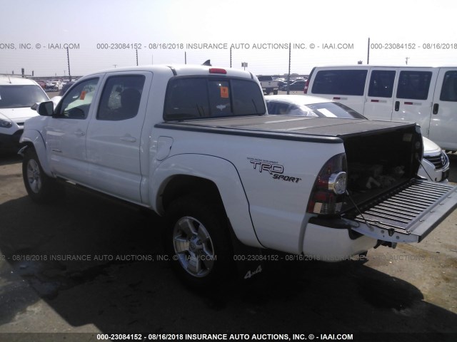 5TFLU4EN0CX043357 - 2012 TOYOTA TACOMA DOUBLE CAB WHITE photo 3